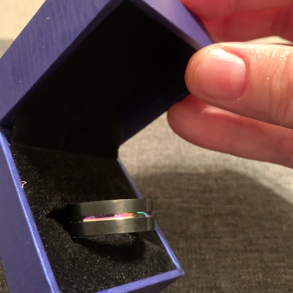 Mens wedding band rainbow - Picture 3 of 6